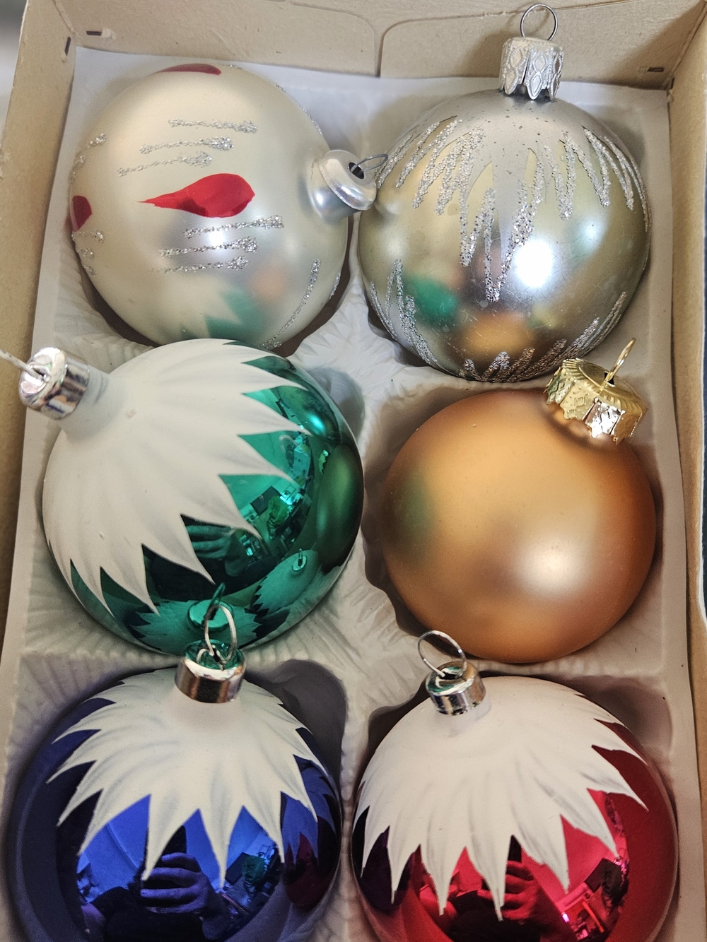 15 Vtg Christmas Glass Ornaments - Snow Caps, Indents, Raised Frosted Silver